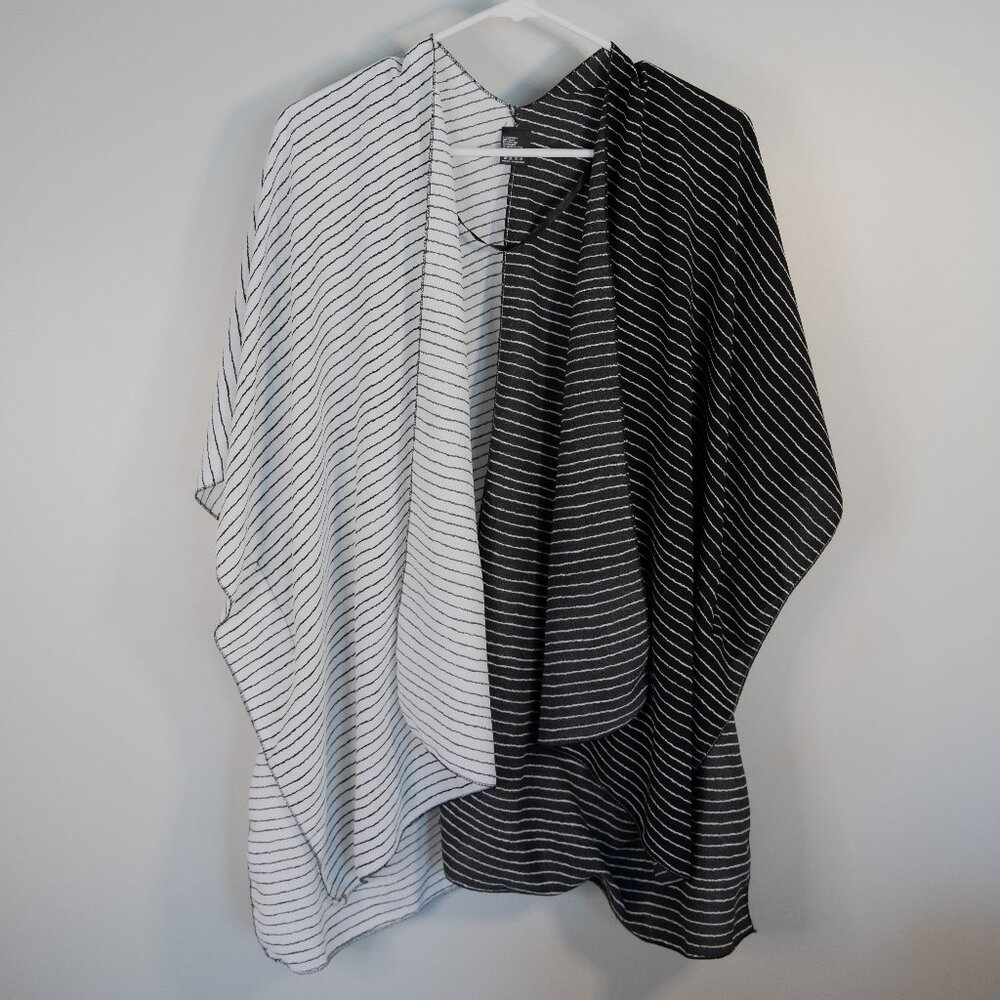 Two-toned open wrap shirt